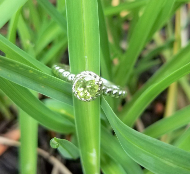 Round Peridot Ring